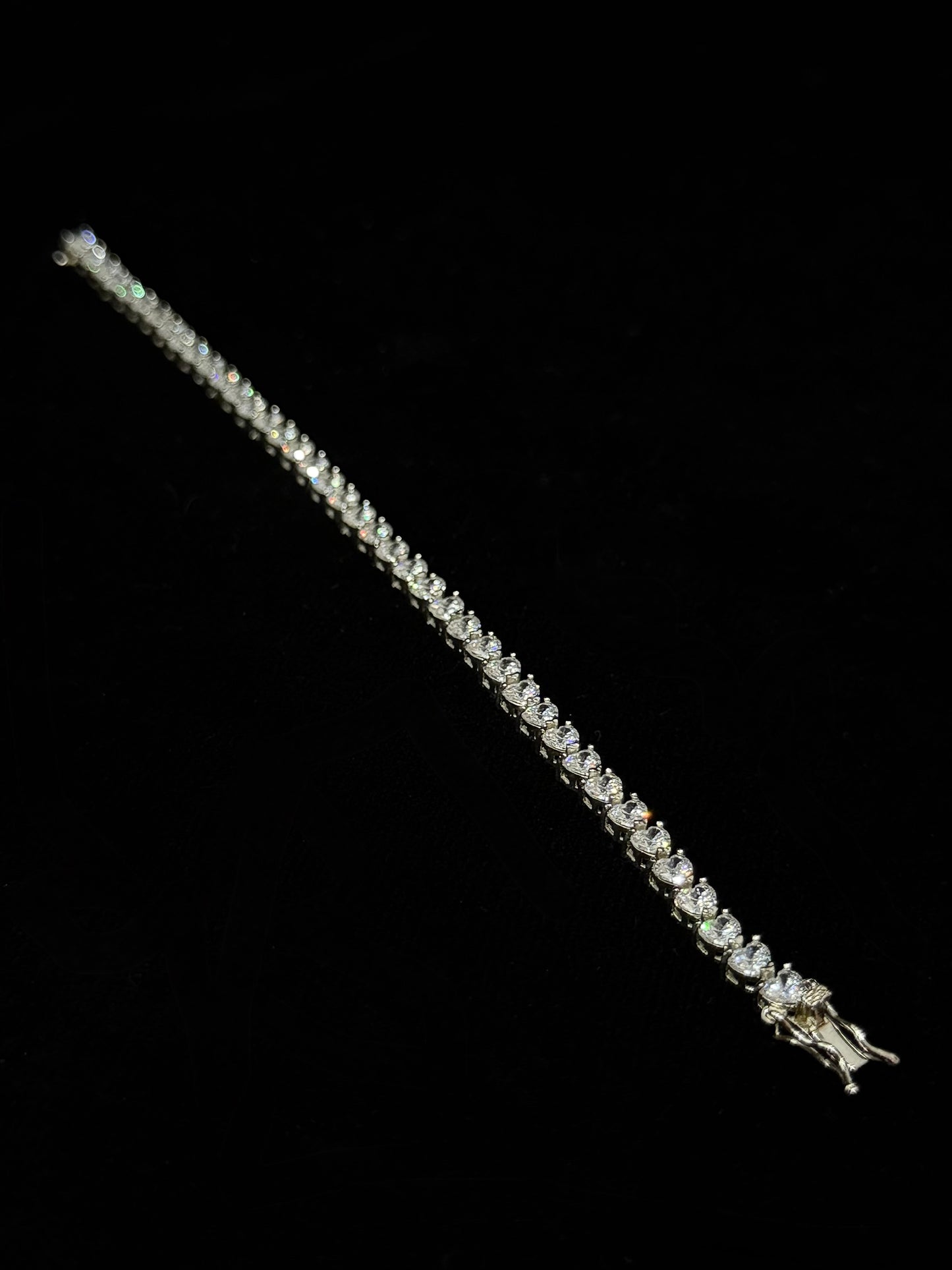 Pulso Tennis Corazones de Zirconias