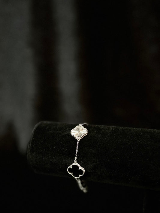 Pulso T/ Van Cleef Doble Trébol Negro
