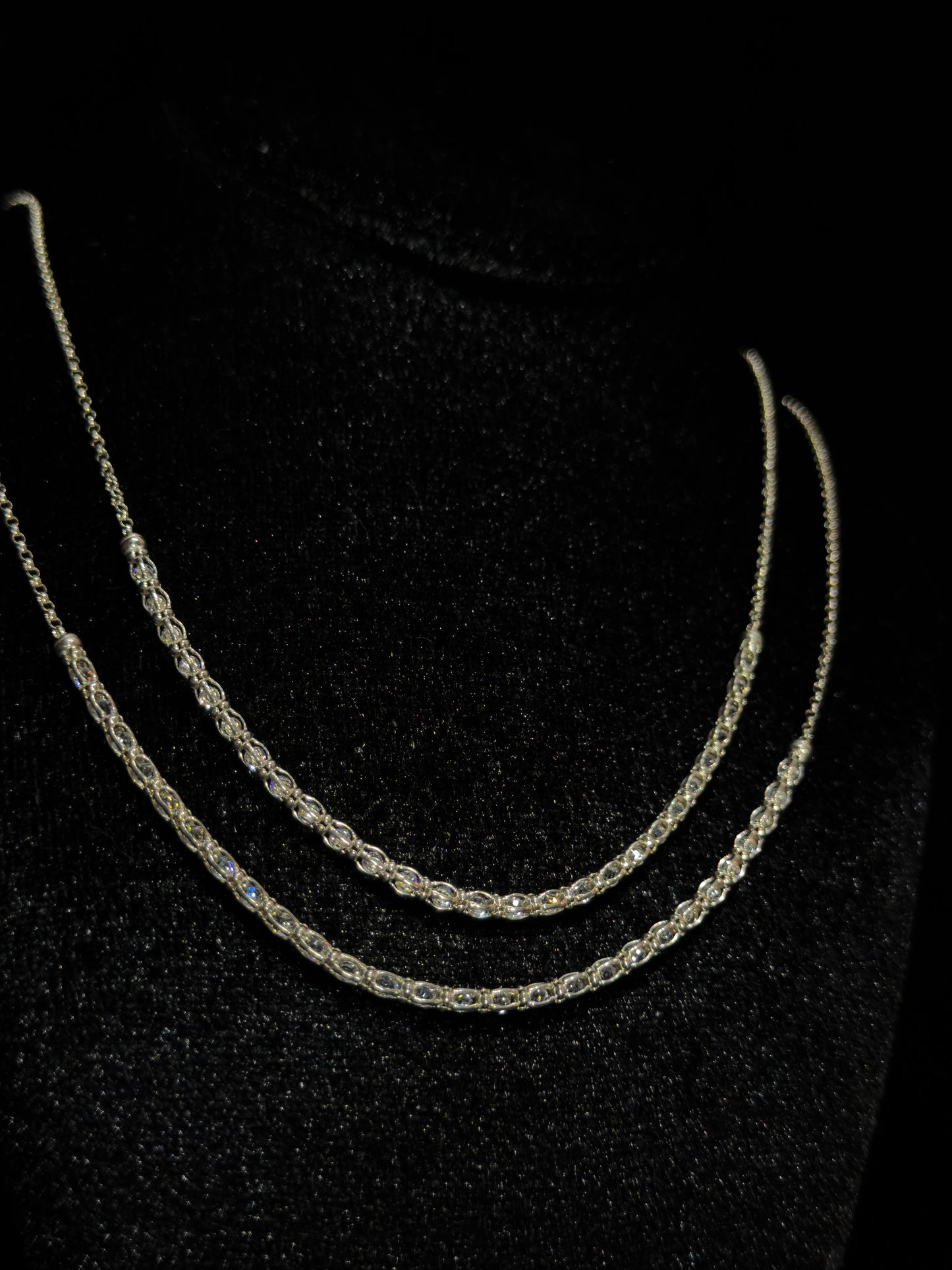Cadena Riel de Zirconias